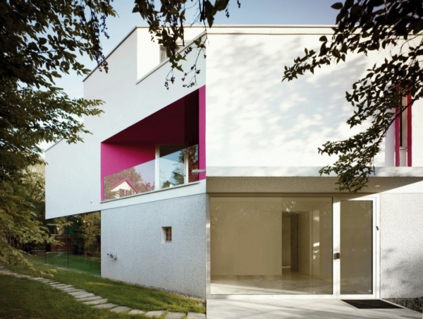 L House от Philippe Stuebi