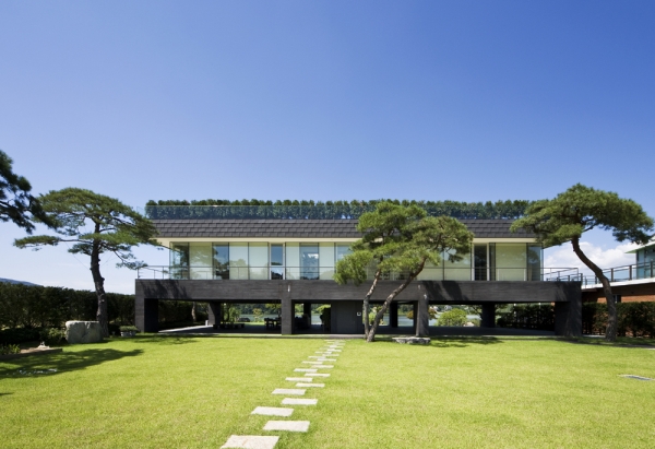 Floating House от Hyunjoon Yoo Architects
