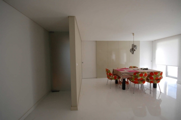 Белые апартаменты от Filipe Borges de Macedo