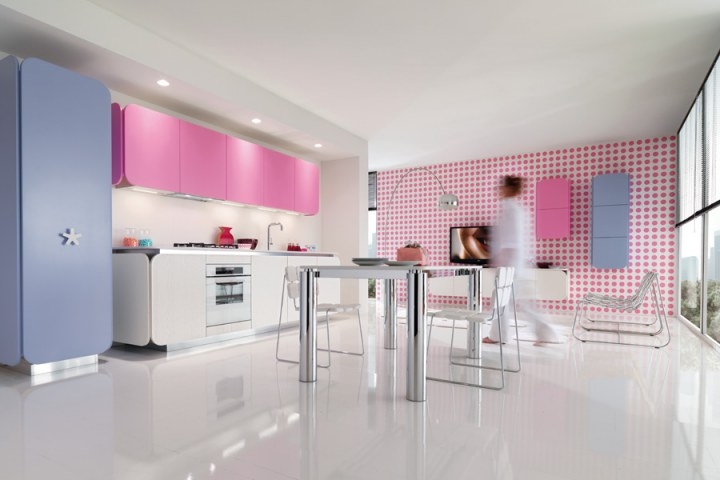 Кухонные идеи современного дома. Кухни Euromobil.